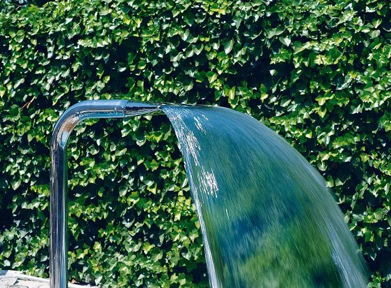 Swimming pool waterfalls in the hospitality industry 8 Boa curtain