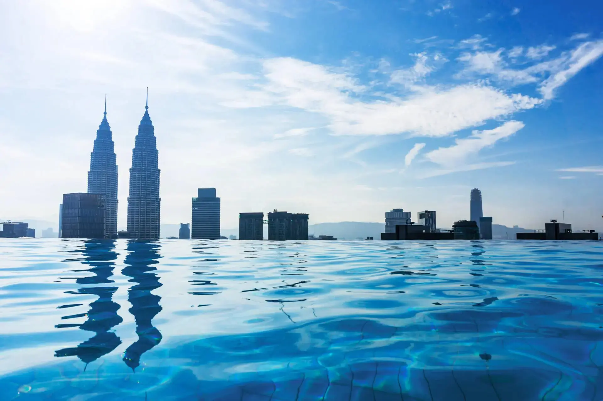 Commercial swimming pools: all you need to know 9 Rooftop pool