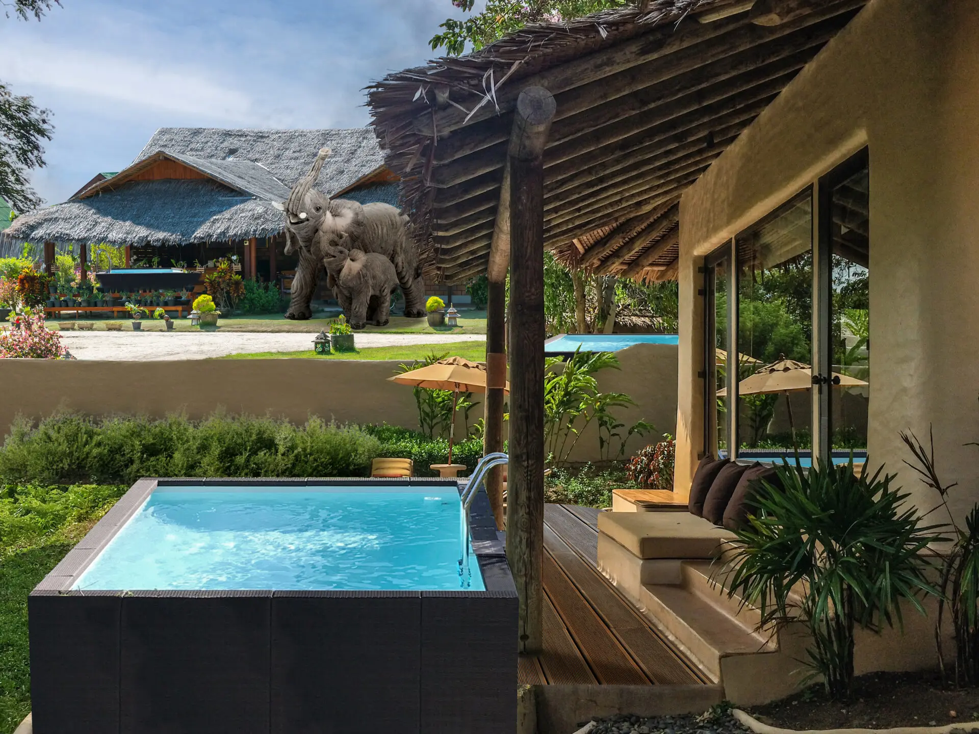 Piscinas elevadas: diseño y características 5 Vista detall piscines camping 1