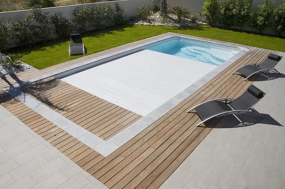 Why pool covers are game-changing for efficiency and sustainability 3 Automatic covers