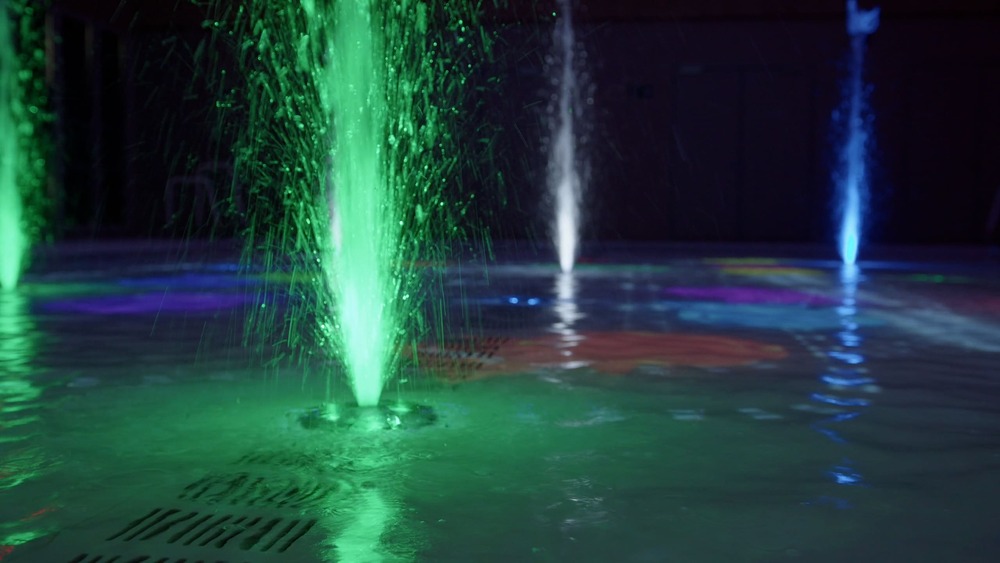 The power of water play: interactive movable pool floors merge fun and education 2 Interactive movable pool floors transforming water play areas