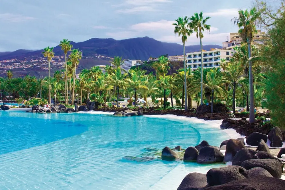 Creando un oasis paradisíaco con lagunas artificiales 5 Sostenibilidad y conservacion del agua 2