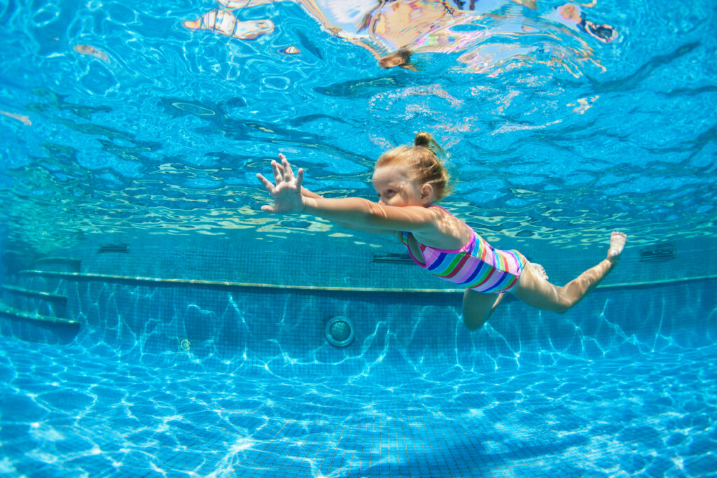 How Can You Make Commercial Pools Safer for Children? A Practical Guide to Water Safety How Can You Make Commercial Pools Safer for Children? A Practical Guide to Water Safety