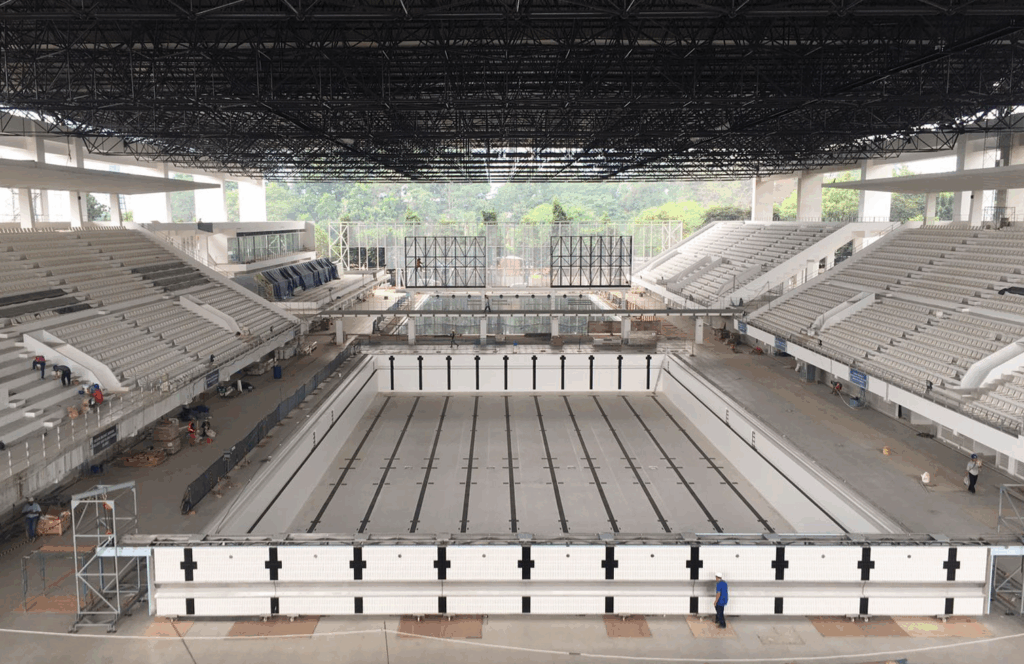 ¿Qué elementos son esenciales para la construcción de piscinas en proyectos acuáticos de éxito?