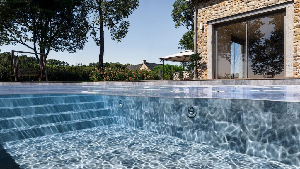 ¿Cómo planificar un proyecto de piscina que garantice durabilidad y eficiencia?