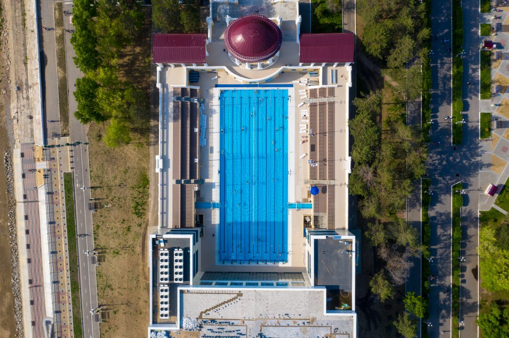 FC Nautilus Outdoor swimming pool | Fluidra